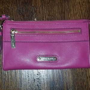 Anne Klein Wristlet EUC
